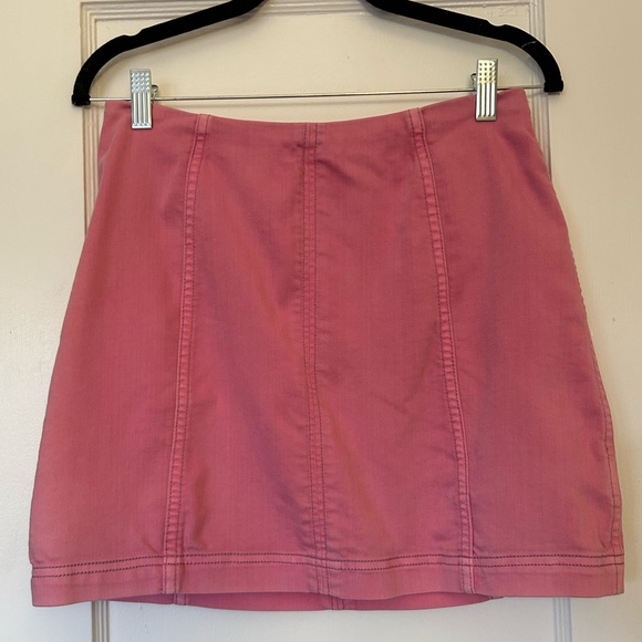 Free People Dresses & Skirts - Free People Pink Mini Skirt